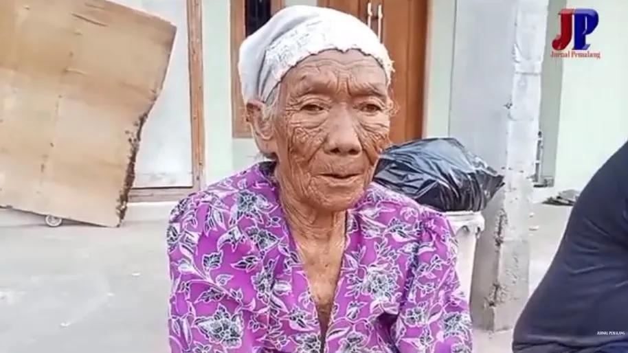 Bedah Rumah Nenek Jariyah Dari Caleg Nasdem