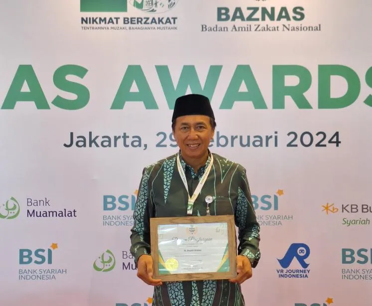 Pemkab Brebes Mendapat Penghargaan Baznas Award. Pj Bupati, Semoga Menambah Berkah