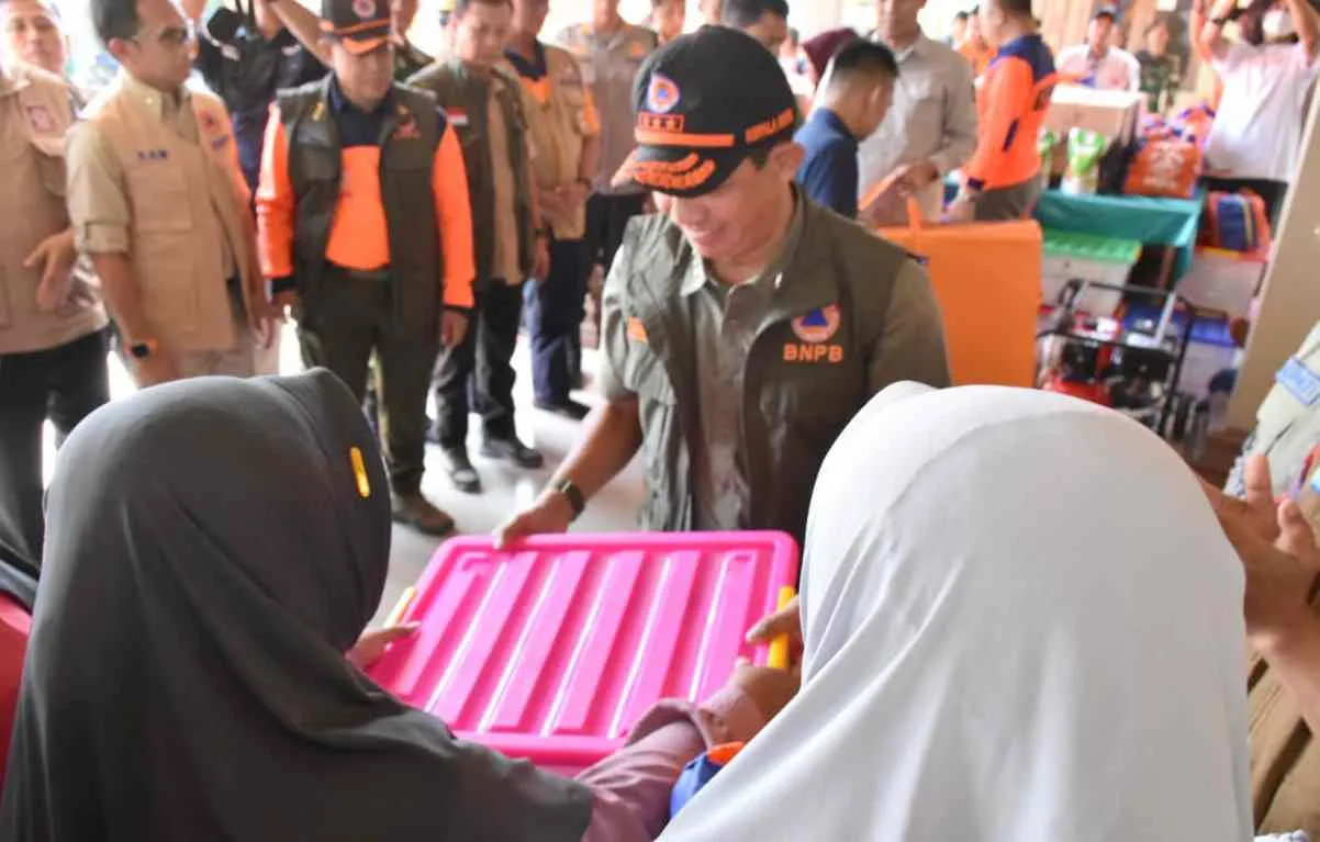 Tinjau Banjir di Grobogan, Kepala BNPB: Warga Terdampak Banjir Akan Mendapat Ganti Rugi