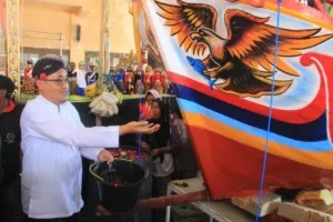 Mansur Hidayat: Baritan Bagian dari Ungkapan Rasa Syukur Yang Diwujudkan Dalam Bentuk Sedekah Laut