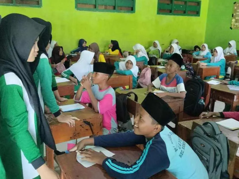 Termotivasi Ingin Jadi Hafis Quran, Siswa SD Negeri Pilih Melanjutkan di MTS