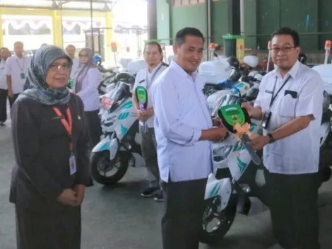 Tingkatkan Pelayanan Bidang Kesehatan, Bupati Pemalang Serahkan Dua Unit Motor Pusling