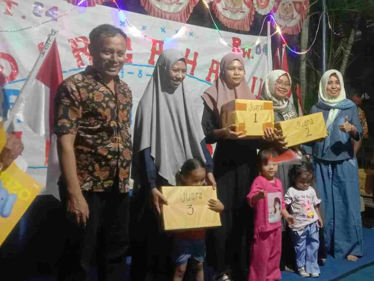 Meriahkan Kemerdekan RI ke 79 Warga RT di Kabupaten Pemalang Gelar Makan Gratis dan Hiburan Rakyat