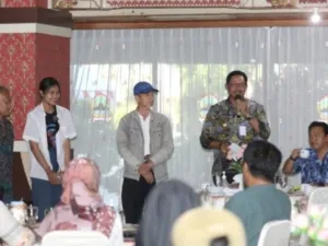 Silaturahmi Jurnalis dan Nana Sudjanah Sekaligus Rayakan Hari Jadi Jateng ke-79