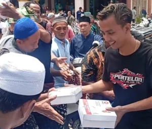 Rizal Bawazir Anggota DPR RI Kembali Adakan Giat Sosial Jumat Berkah