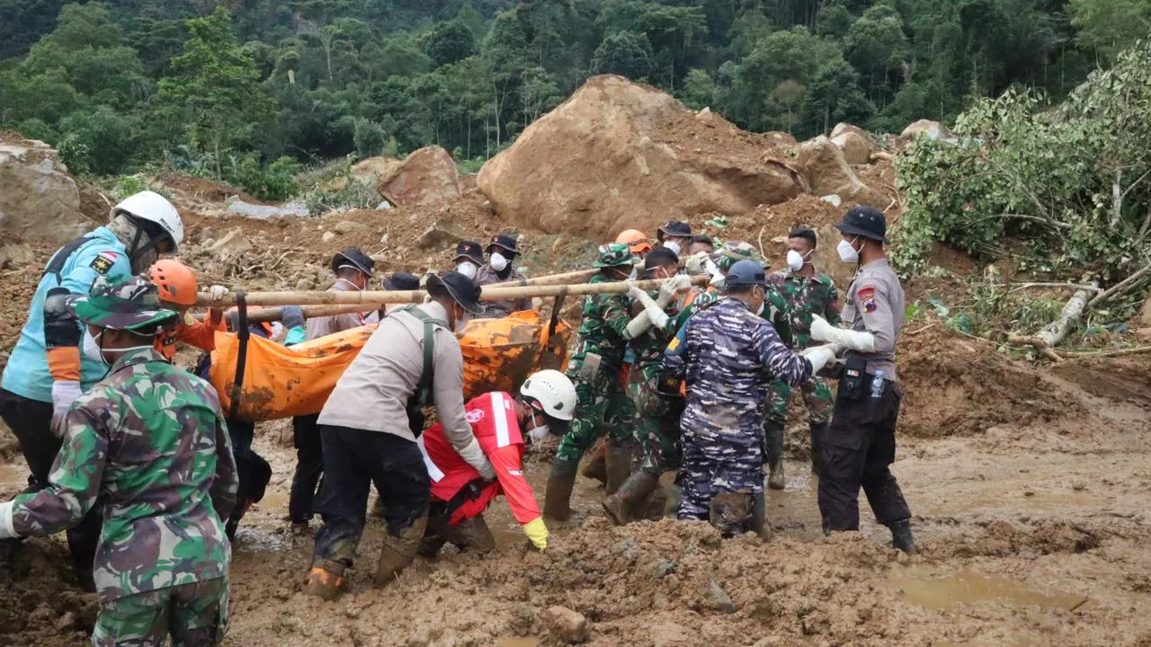 Update Korban Longsor di Petungkriyono Total 25 Orang Meninggagla