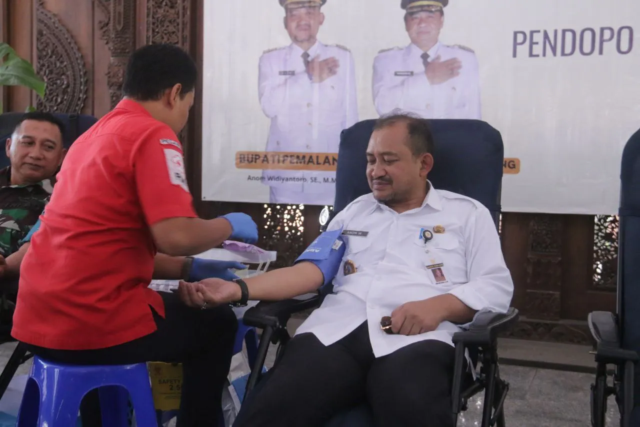 Bupati Pemalang Warganya Agar Melakukan Donor Darah