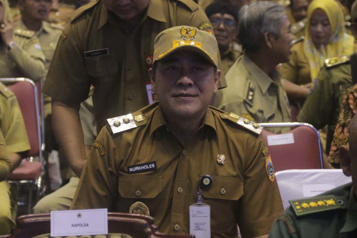 Wakil Bupati Pemalang Meminta Kepala Desa Layani Warganya Dengan Baik