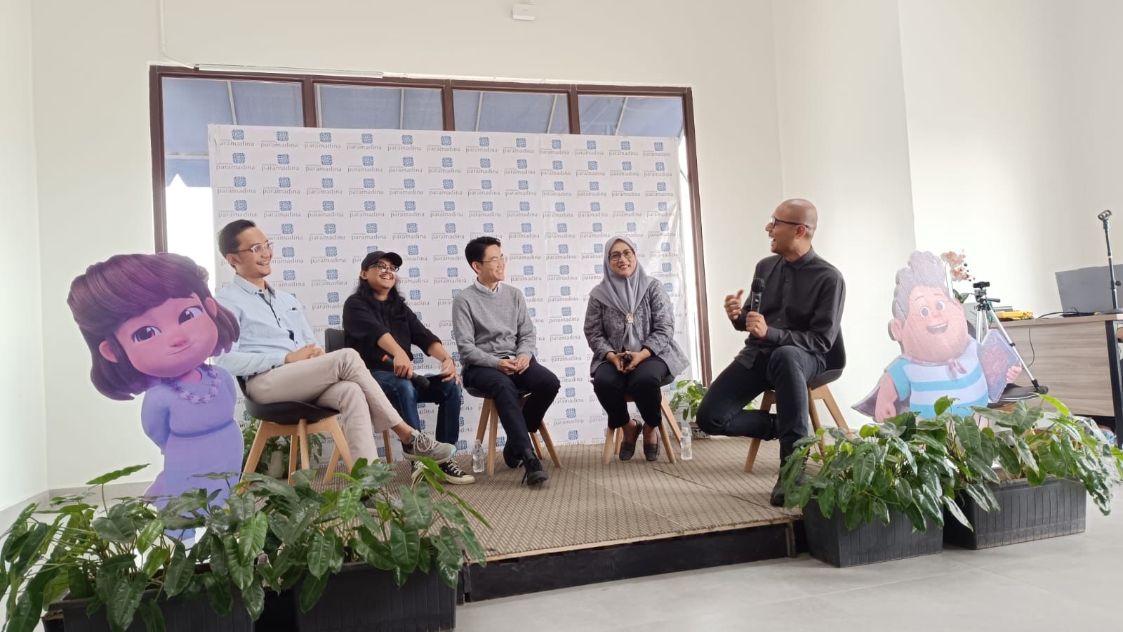 Creative Talk Paramadina Bedah Film Animasi “Jumbo”