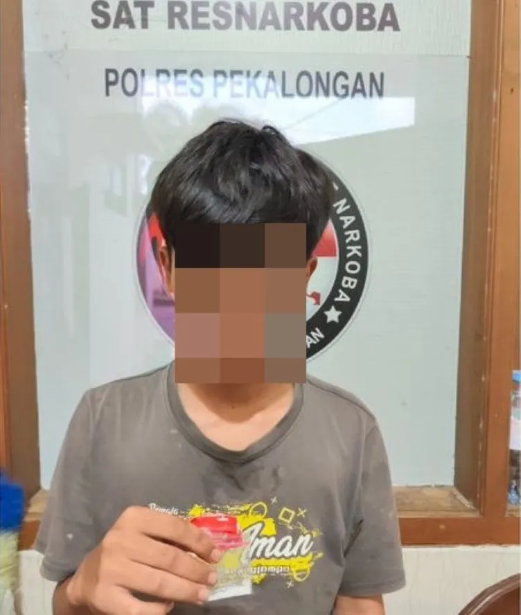 Bawa Paket Sabu, Pemuda di Ambokembang ini Ditangkap Satresnarkoba Polres Pekalongan
