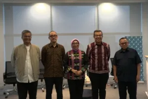 Diskusi Publik Paramadina: Mengapa Indonesia Tertinggal dalam Transisi Energi?