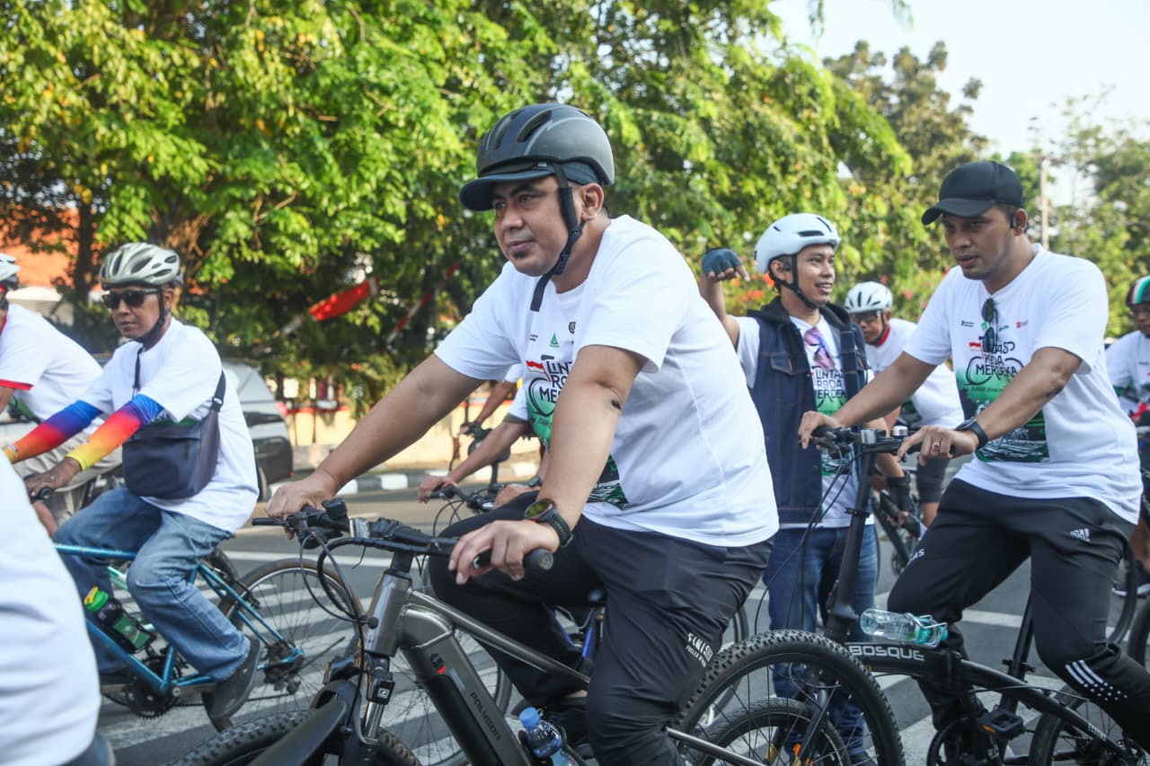 Napak Tilas Kemerdekaan, Wagub Jateng Taj Yasin Gowes Bareng PWNU dan Anshor Jawa Tengah