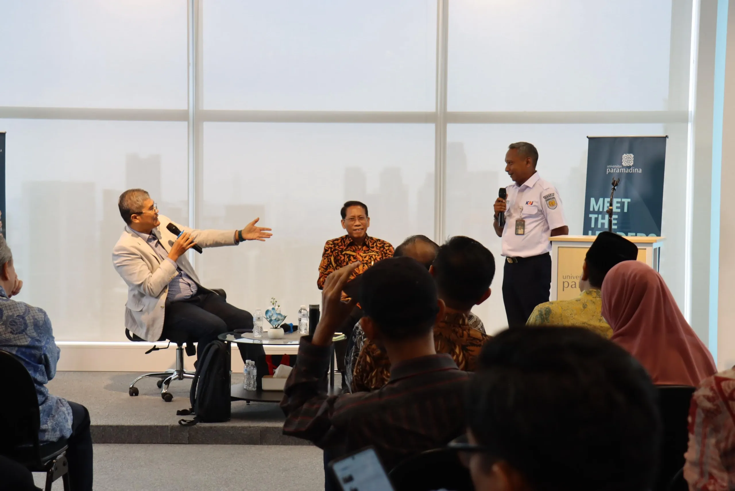 Didiek Hartantyo Ungkap Kunci Transformasi KAI di Forum Meet The Leaders Universitas Paramadina