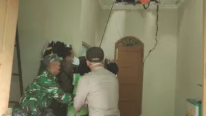 Tragis, Seorang Pemuda di Pekalongan Ditemukan Meninggal di Atas Plapon