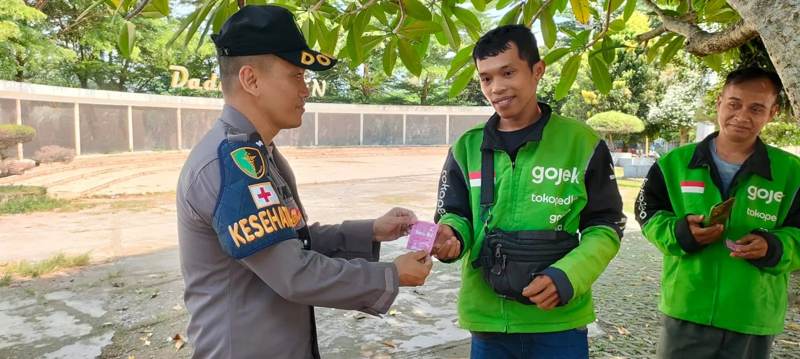 Ojol di Pekalongan Dapat Layanan Gratis dari Patroli Kesehatan