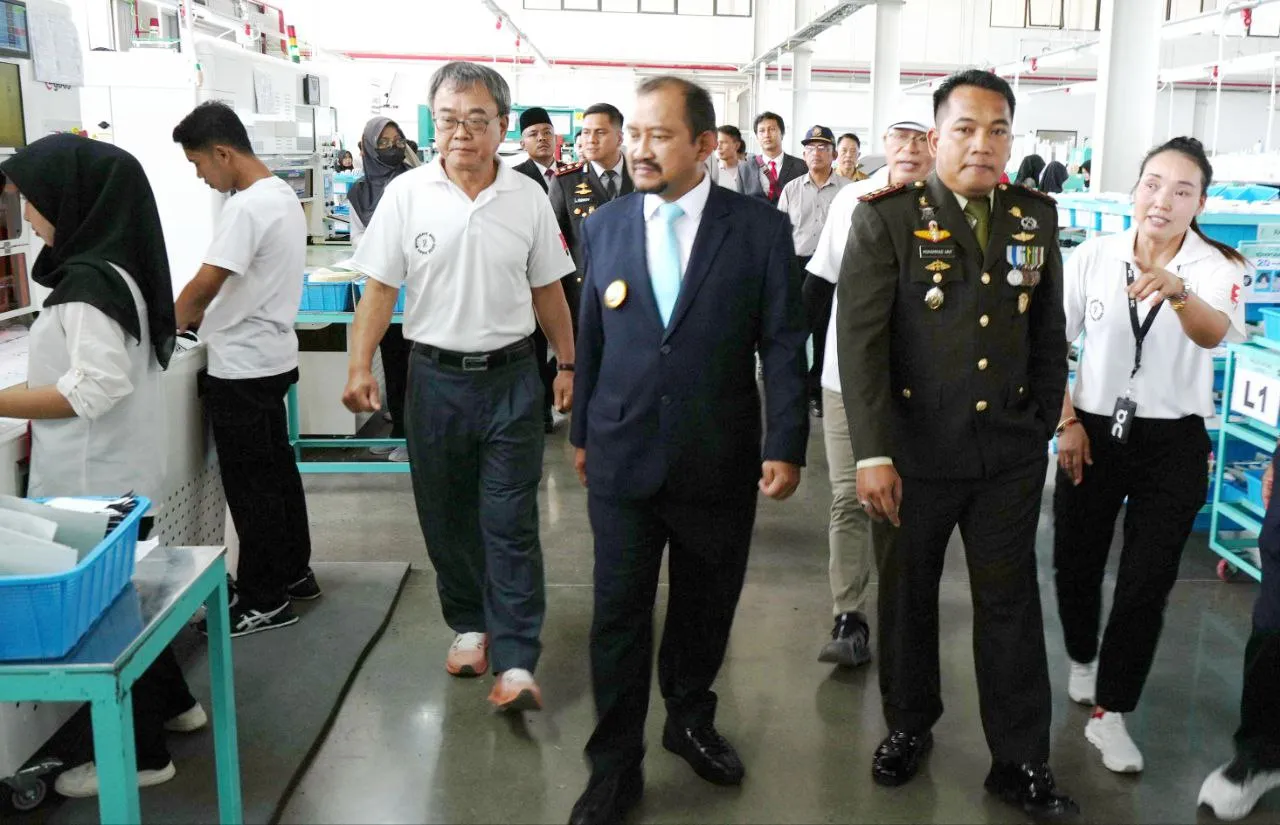 Ekspor Perdana Produk Longwell Dilepas Bupati Pemalang