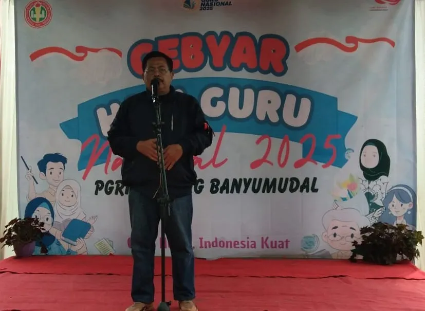 Semangat Kebersamaan Menggema di Bukit Gambangan dalam Gebyar HGN PGRI Banyumudal