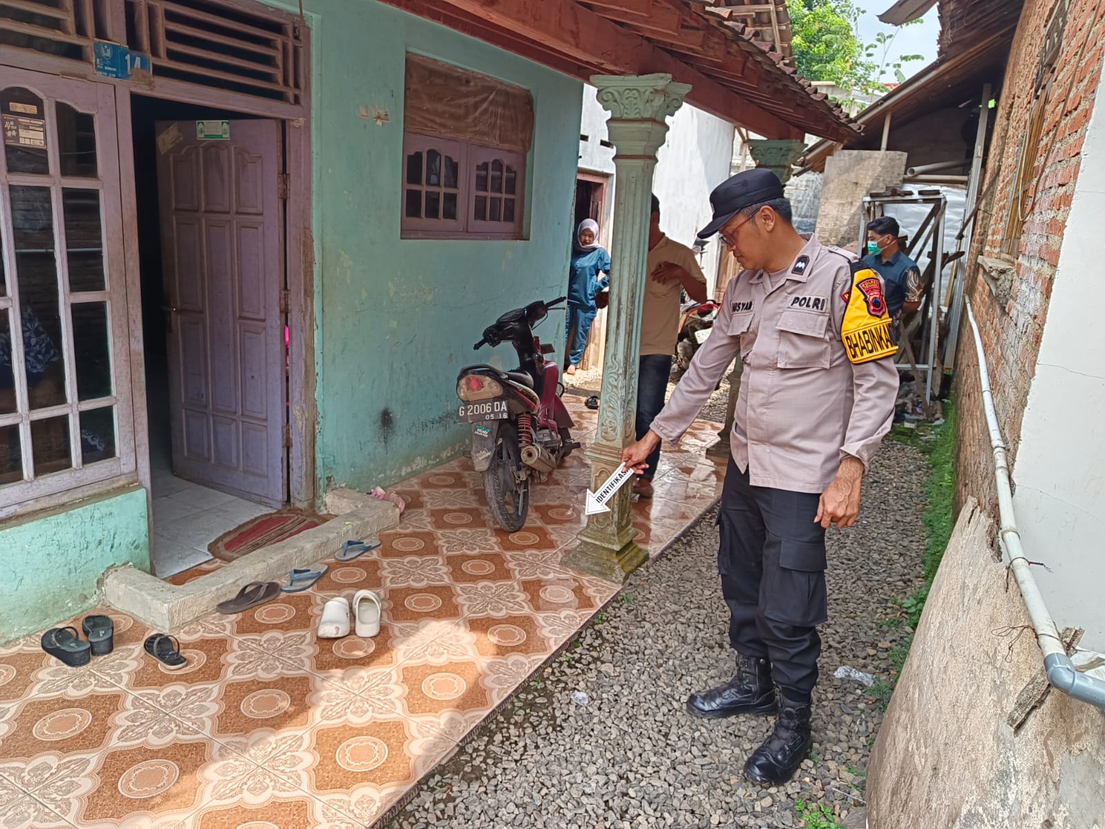 Mengejutkan! Pria Asal Sragi Meninggal Mendadak di Depan Rumah Warga Bojong Lor