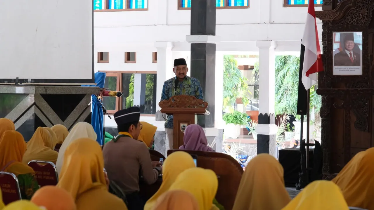 Bupati Anom: Mubalighat Aisyiyah Punya Peran Strategis selain Penyampaian Ajaran Islam