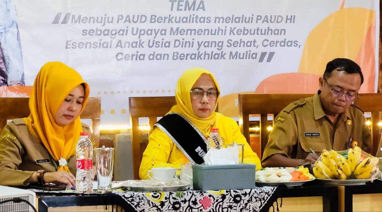 Buka Rakor Kelompok Kerja, Bunda PAUD Tekankan Pendidikan Karakter