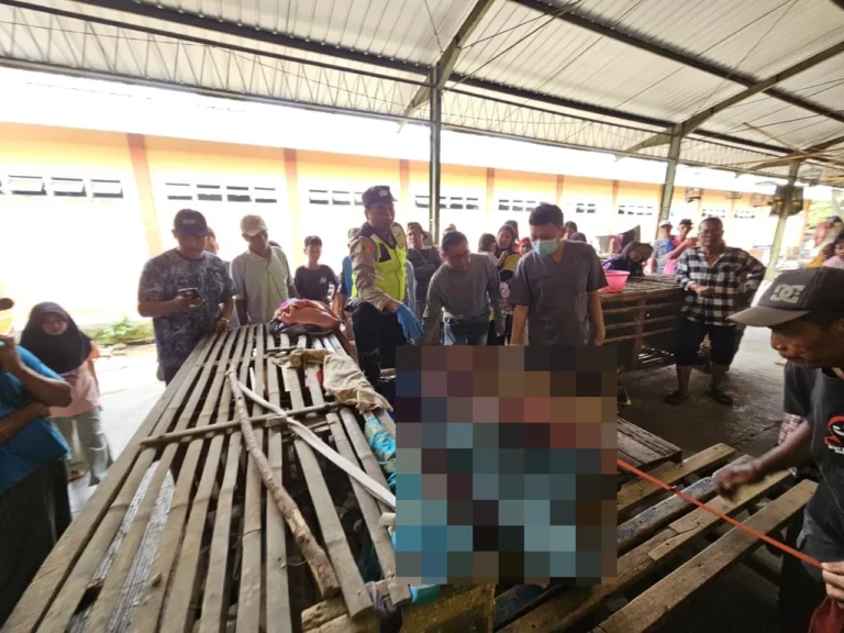 Geger! Wanita Muda Ditemukan Meninggal di Pasar Kedungwuni