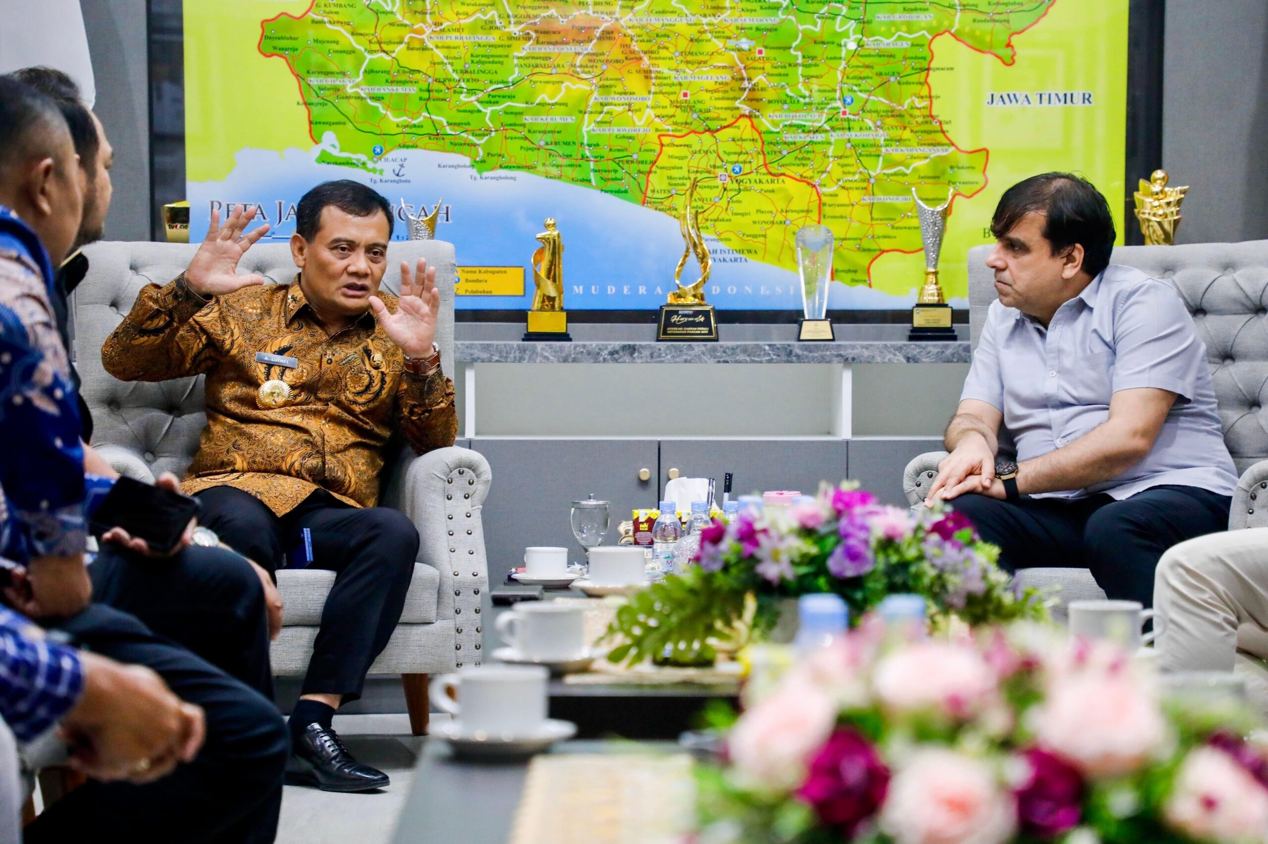 Investor Asal Dubai Bakal Bangun Pabrik Urea di Jawa Tengah