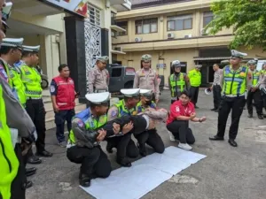 Gandeng PMI, Sat Lantas Polres Pekalongan Diasah Penanganan P3K Korban Kecelakaan