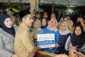 Pastikan Keselamatan  Warga Terdampak Banjir, Wakil Gubernur Jawa Tengah, Taj Yasin Maimoen Langsung ke Lokasi
