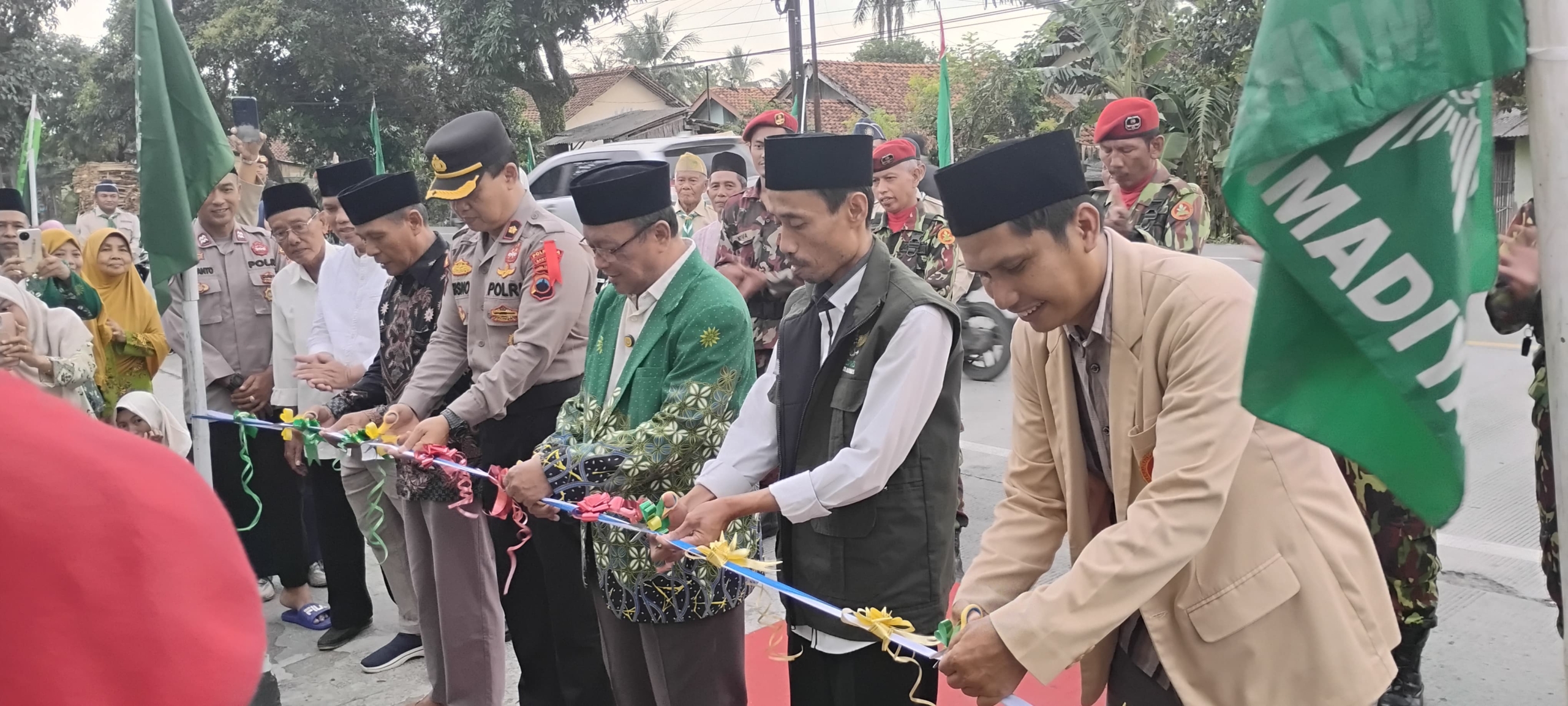 PDM Banyumas Resmikan Posko MudikMu di Jatilawang untuk Layani Pemudik Jalur Selatan