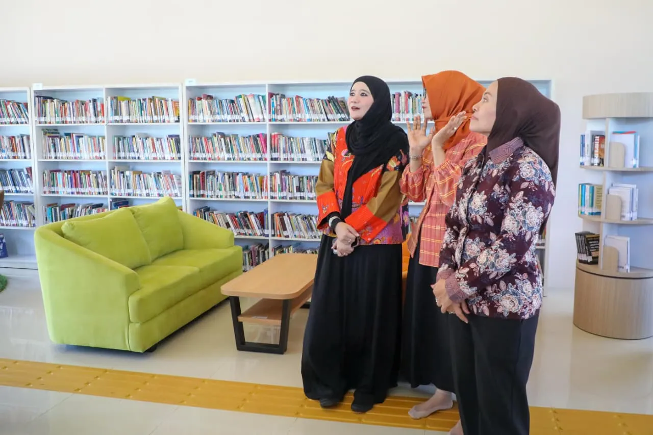 Targetkan Kembali Peringkat Dua Nasional, Bunda Literasi Jateng Tinjau Perpusda Kudus