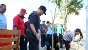 Bupati Anom Laksanakan  Groundbreaking Tempat Pengelolaan Sampah Terpadu