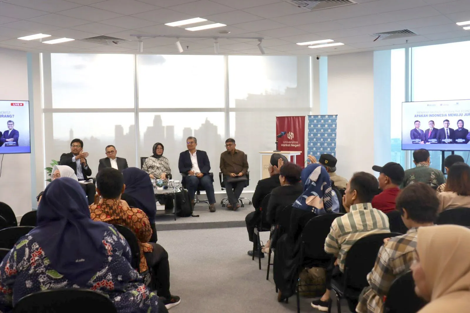 Universitas Paramadina Bahas Akurasi Laporan The Economist: Apakah Indonesia Menuju Jurang?