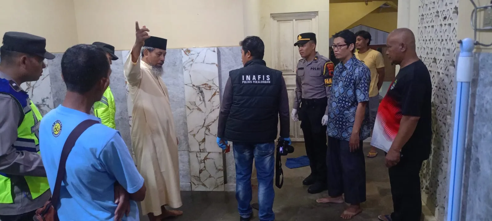Driver Ojol Meninggal di Tempat Wudhu Masjid Ponpes di Pekalongan