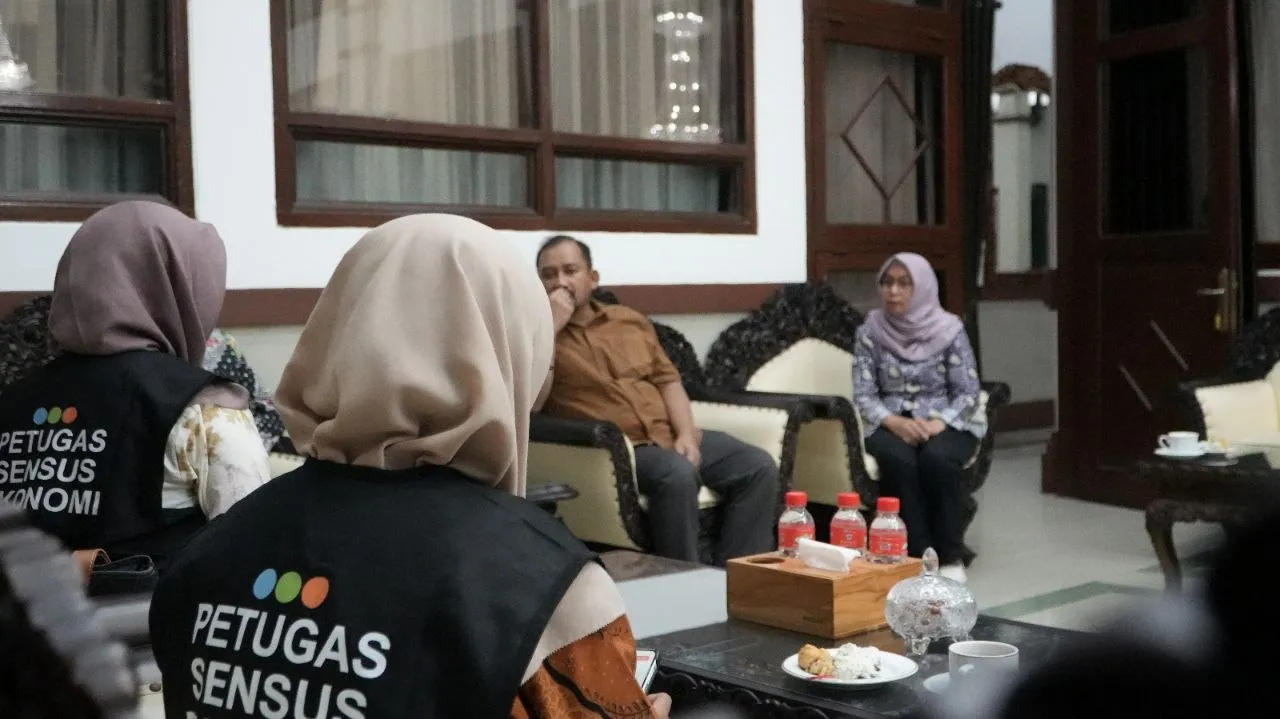 Jadi Responden Pertama, Bupati Anom Ajak Warga Sukseskan Sensus Ekonomi 2026