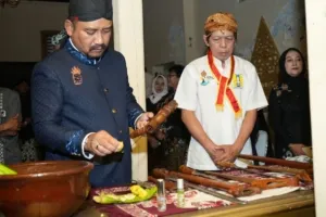 Kirab Obor dan Jamasan Pusaka di Ndalem Notonagoro: Wajah Baru Tradisi Kadipaten Pemalang