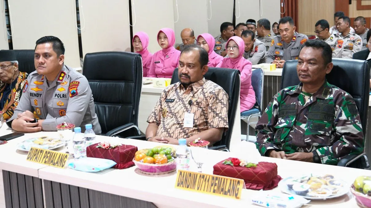 Perkuat Toleransi, Bupati Pemalang dan Kapolres Ikuti Doa Bersama Lintas Agama