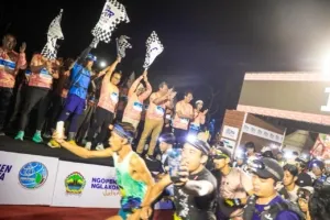 Ribuan Pelari Kebumen Geopark Trail Run 2026 Menjelajah Surga Alam Kebumen Sampai Masuk Gua, Sekda Jateng: Ini Luar Biasa!