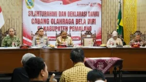 Jelang 1 Suro, Bupati Anom dan 15 Cabang Olahraga Bela Diri Teken Deklarasi Damai di